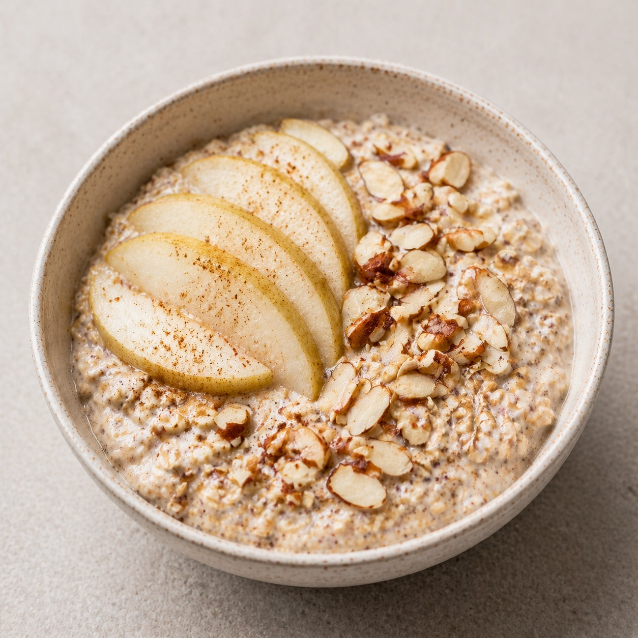 Bircher sans sucre poire-amande préparé la veille